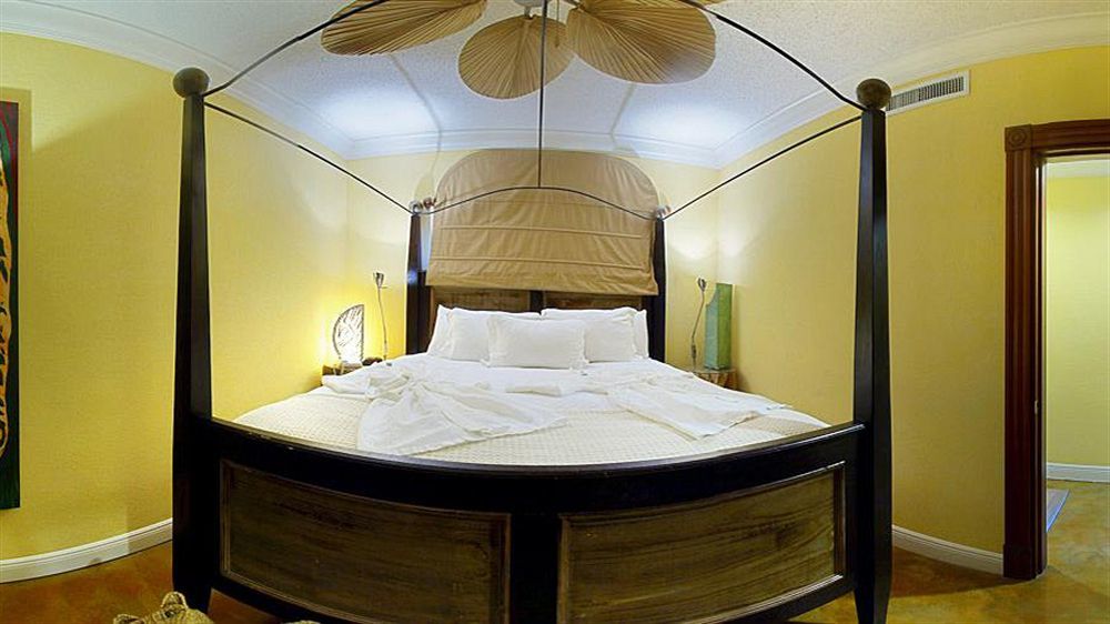 Pelican Bay Hotel Фрипорт-Сити Экстерьер фото